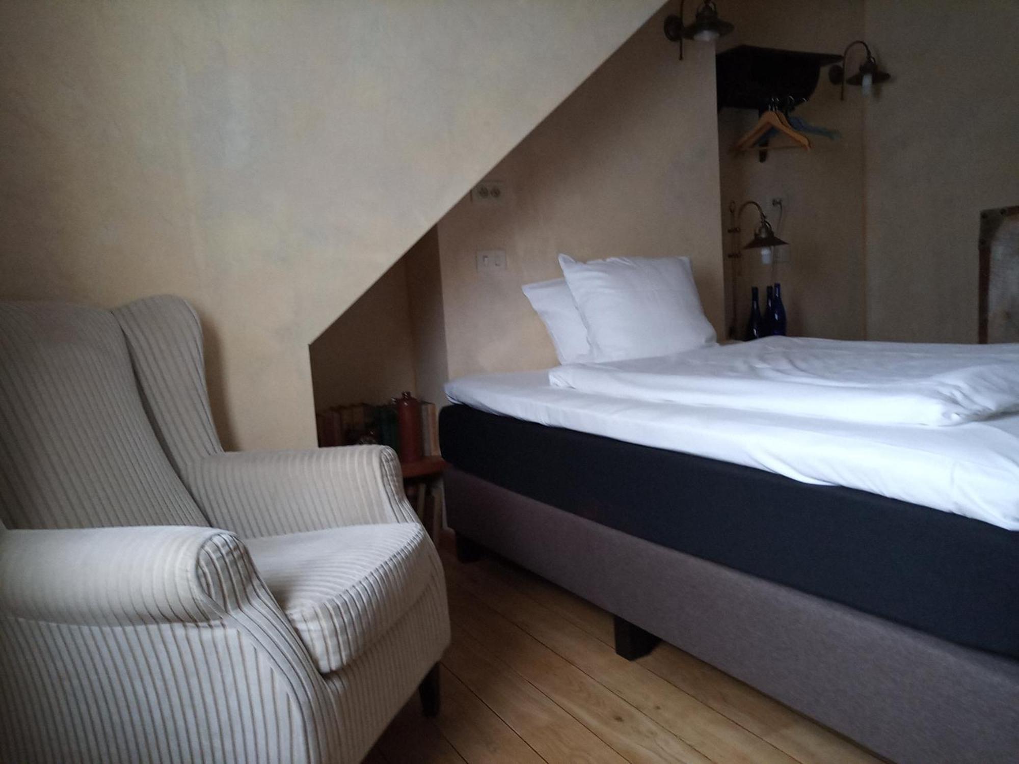 Focus Hotel Кортрейк Екстер'єр фото